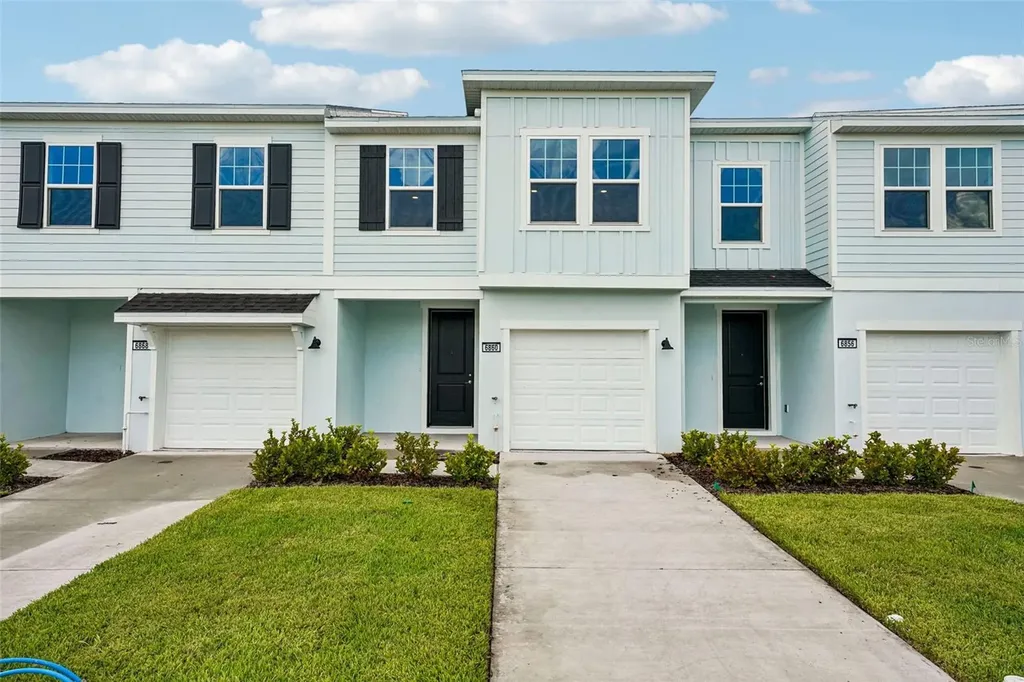 6860 Holcombe Down Drive Zephyrhills FL 33541