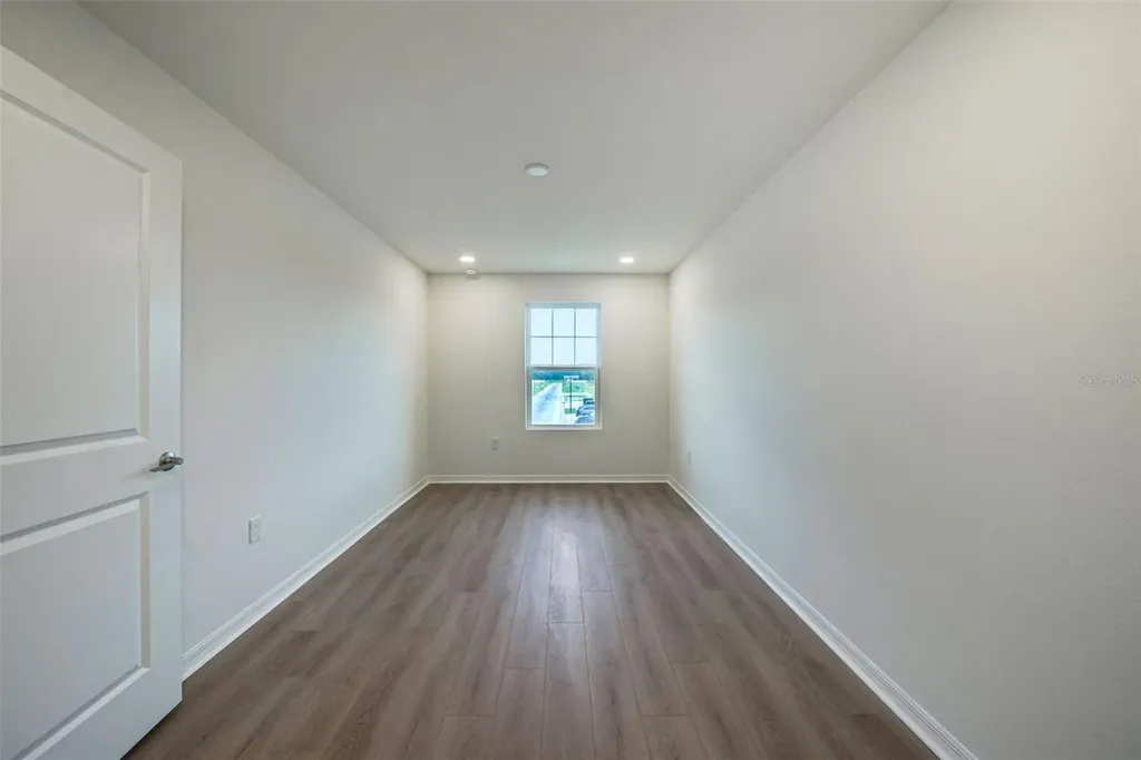 6860 Holcombe Down Drive Zephyrhills FL 33541