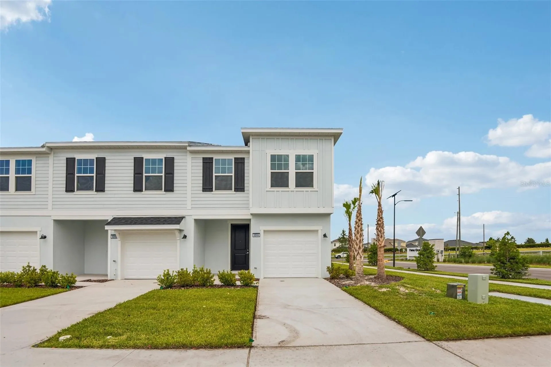 6860 Holcombe Down Drive Zephyrhills FL 33541