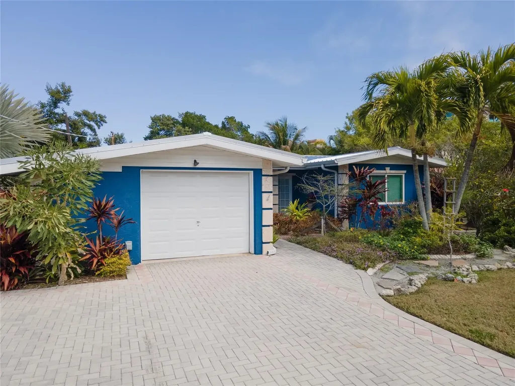 504 58th Street Holmes Beach FL 34217