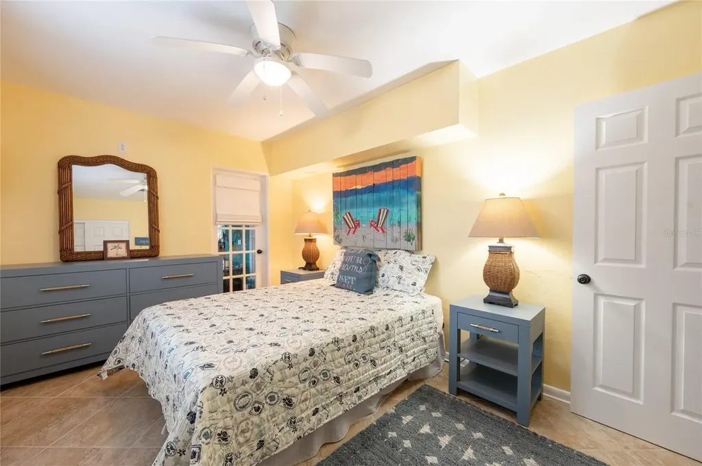 504 58th Street Holmes Beach FL 34217