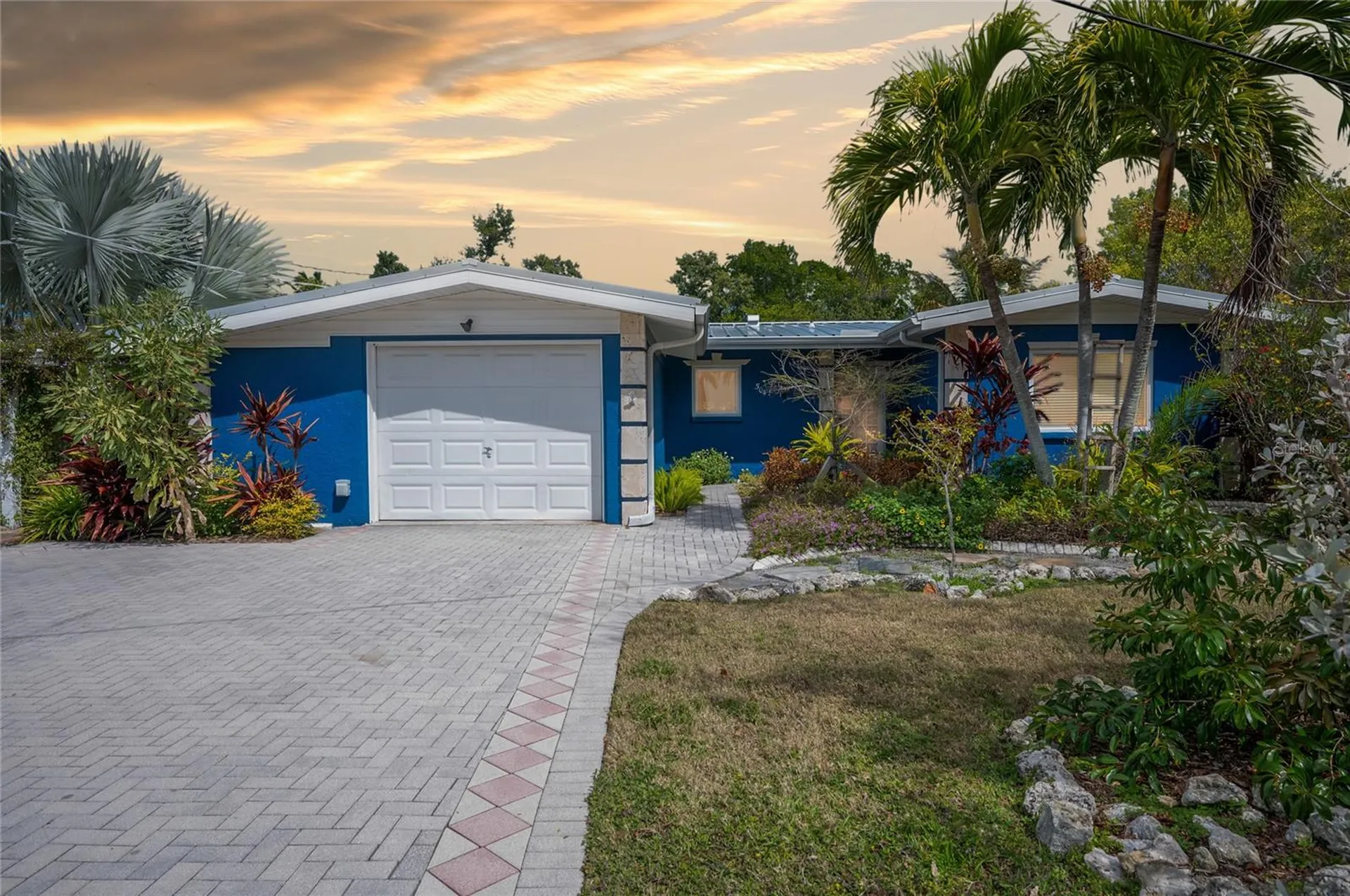 504 58th Street Holmes Beach FL 34217