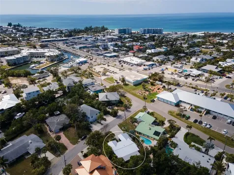 504 58th Street Holmes Beach FL 34217