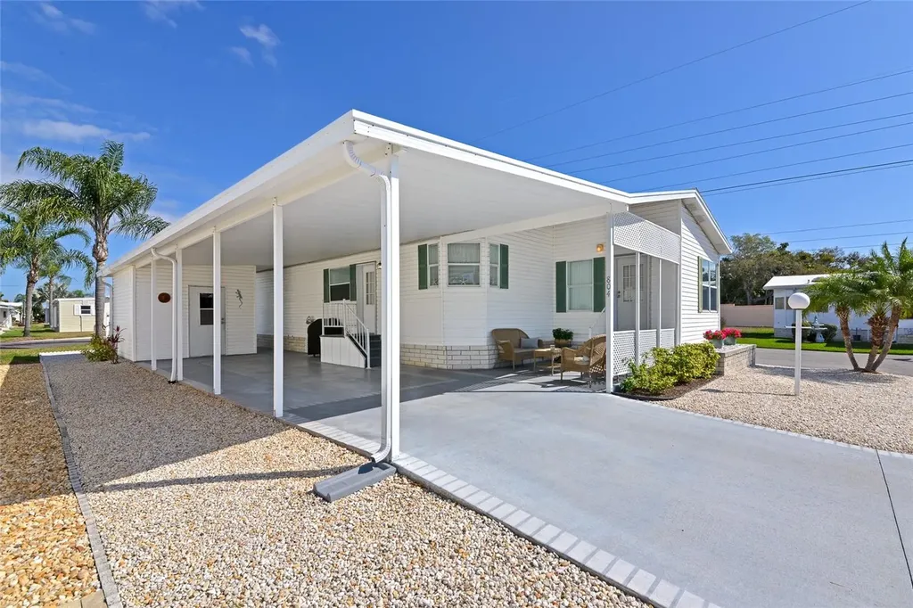 804 50th C Avenue E Bradenton FL 34203