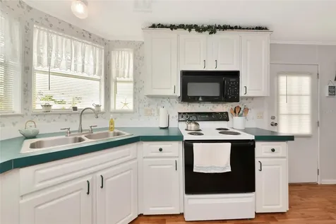 804 50th C Avenue E Bradenton FL 34203