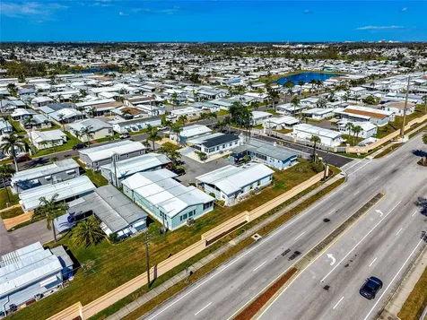 804 50th C Avenue E Bradenton FL 34203