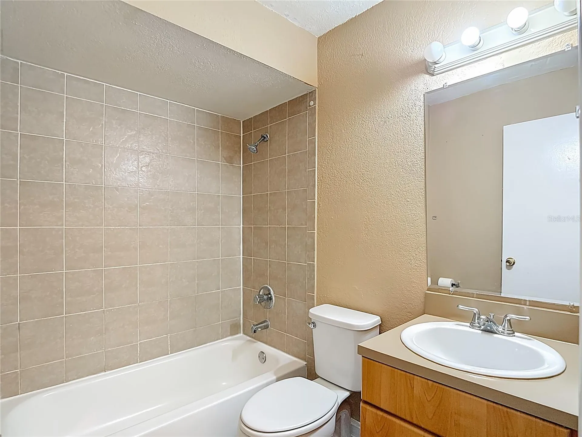21038 Voyager Boulevard Land O Lakes FL 34638