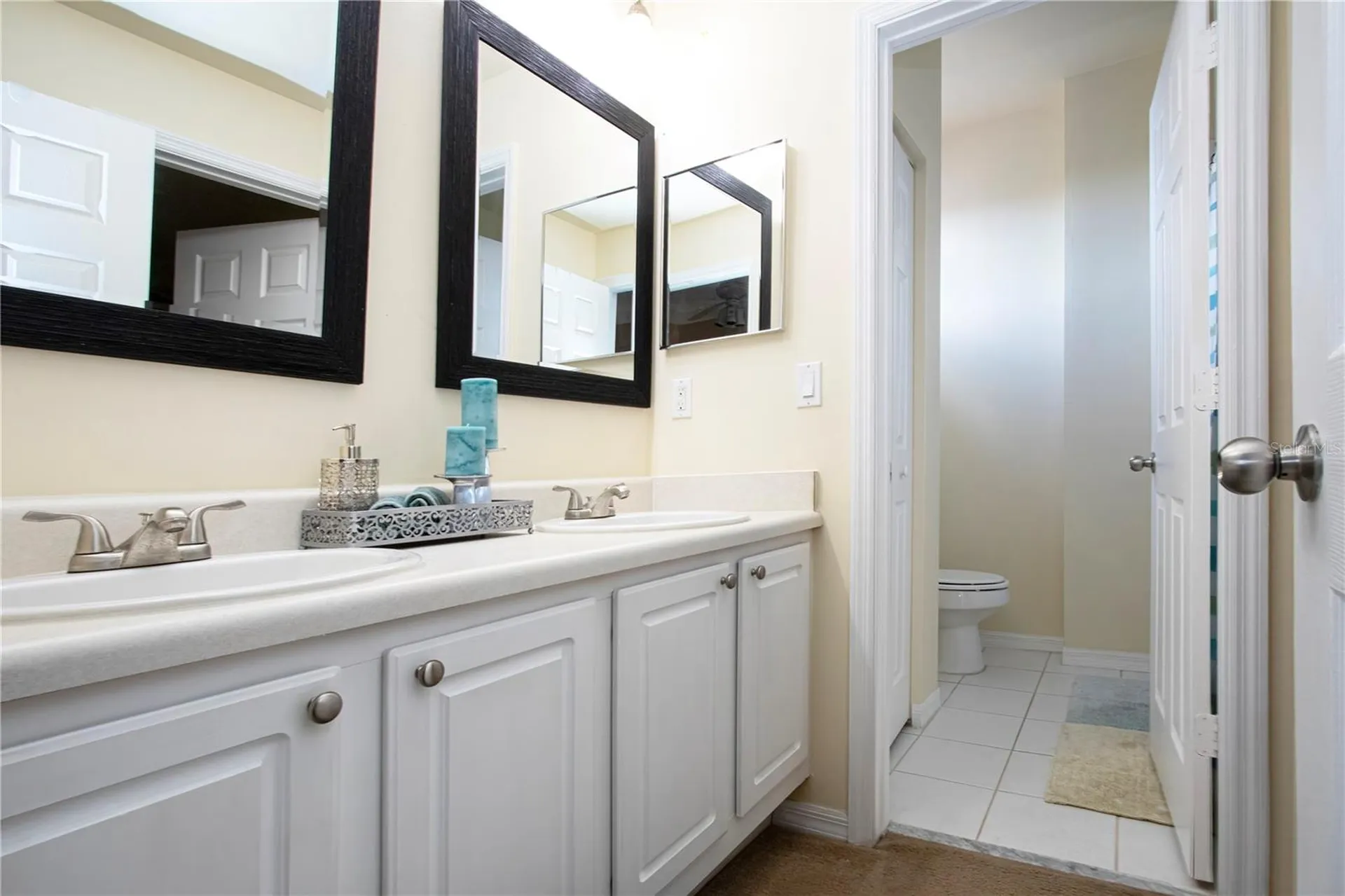 5711 Bentgrass Drive Sarasota FL 34235