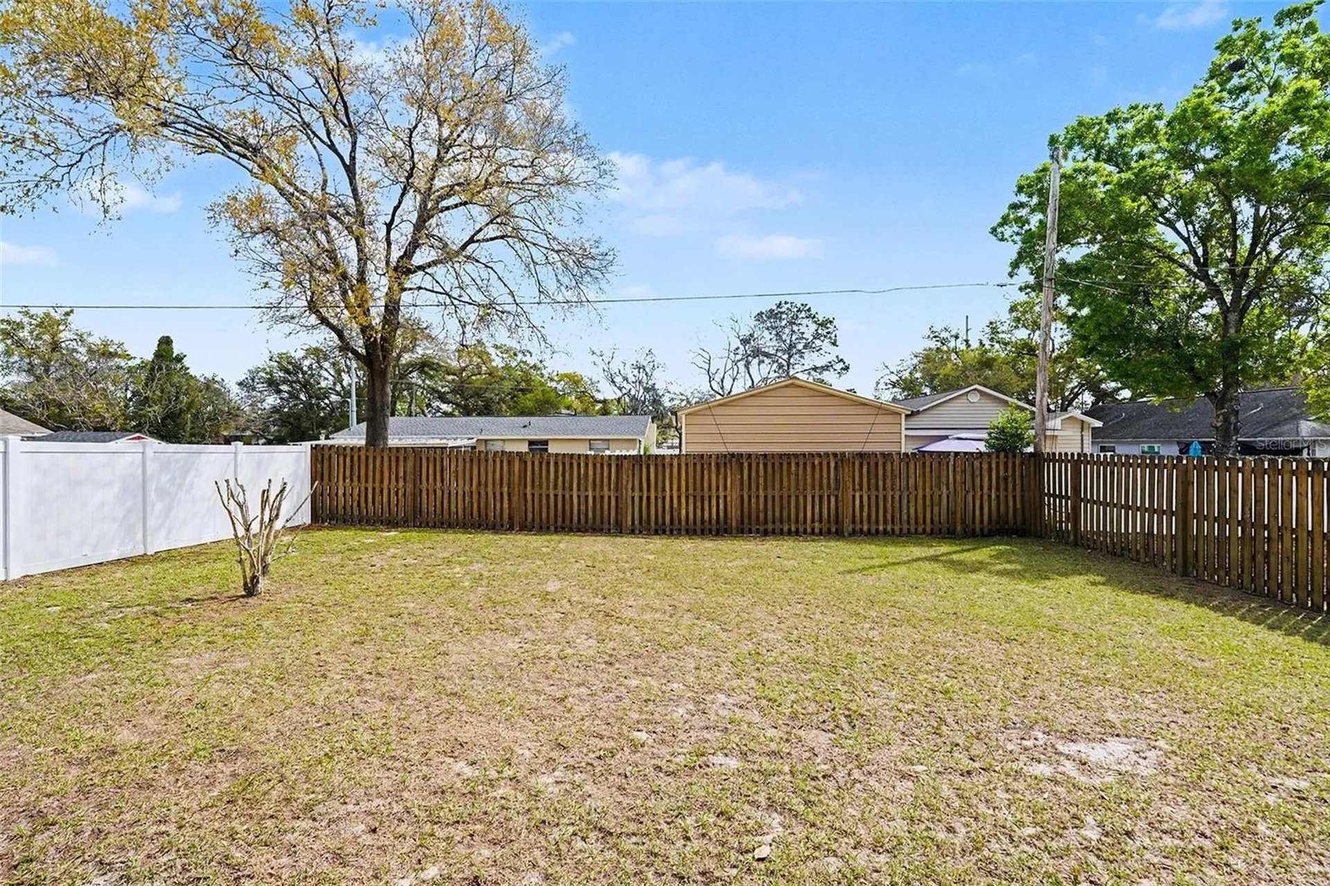 9605 N Edison Avenue Tampa FL 33612