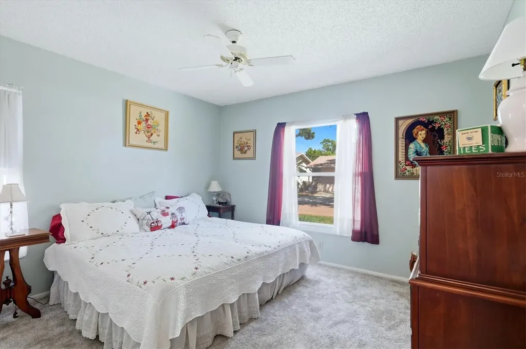 4140 Oakhurst Circle W Sarasota FL 34233