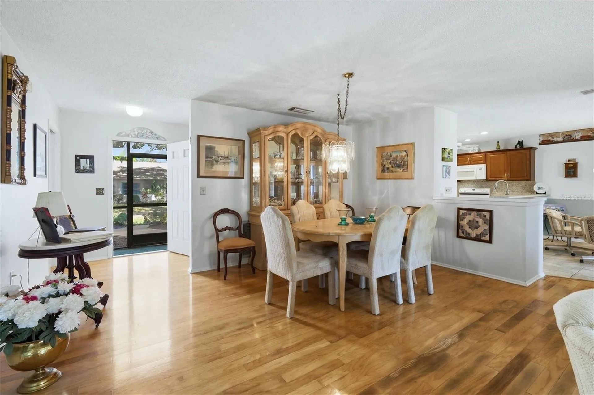 4140 Oakhurst Circle W Sarasota FL 34233