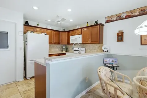 4140 Oakhurst Circle W Sarasota FL 34233