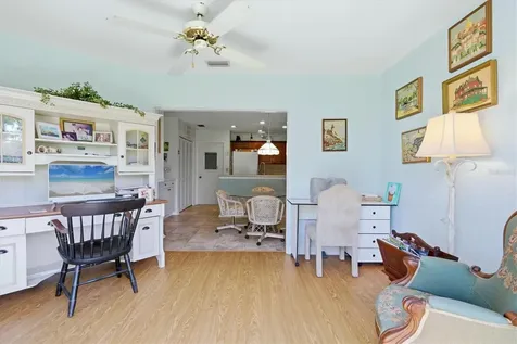 4140 Oakhurst Circle W Sarasota FL 34233