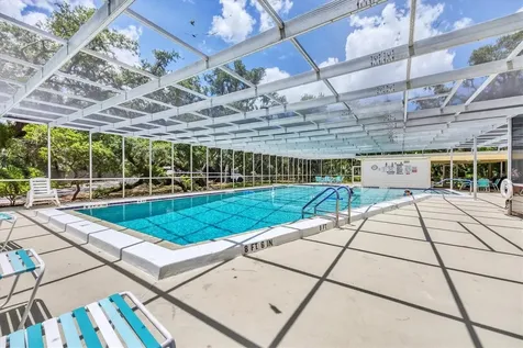 4140 Oakhurst Circle W Sarasota FL 34233