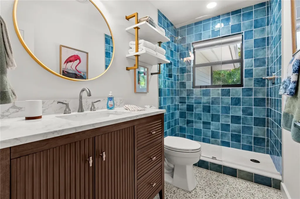 157 Garden Lane Sarasota FL 34242