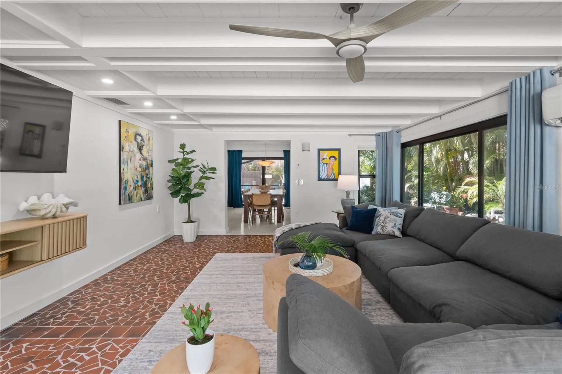 157 Garden Lane Sarasota FL 34242