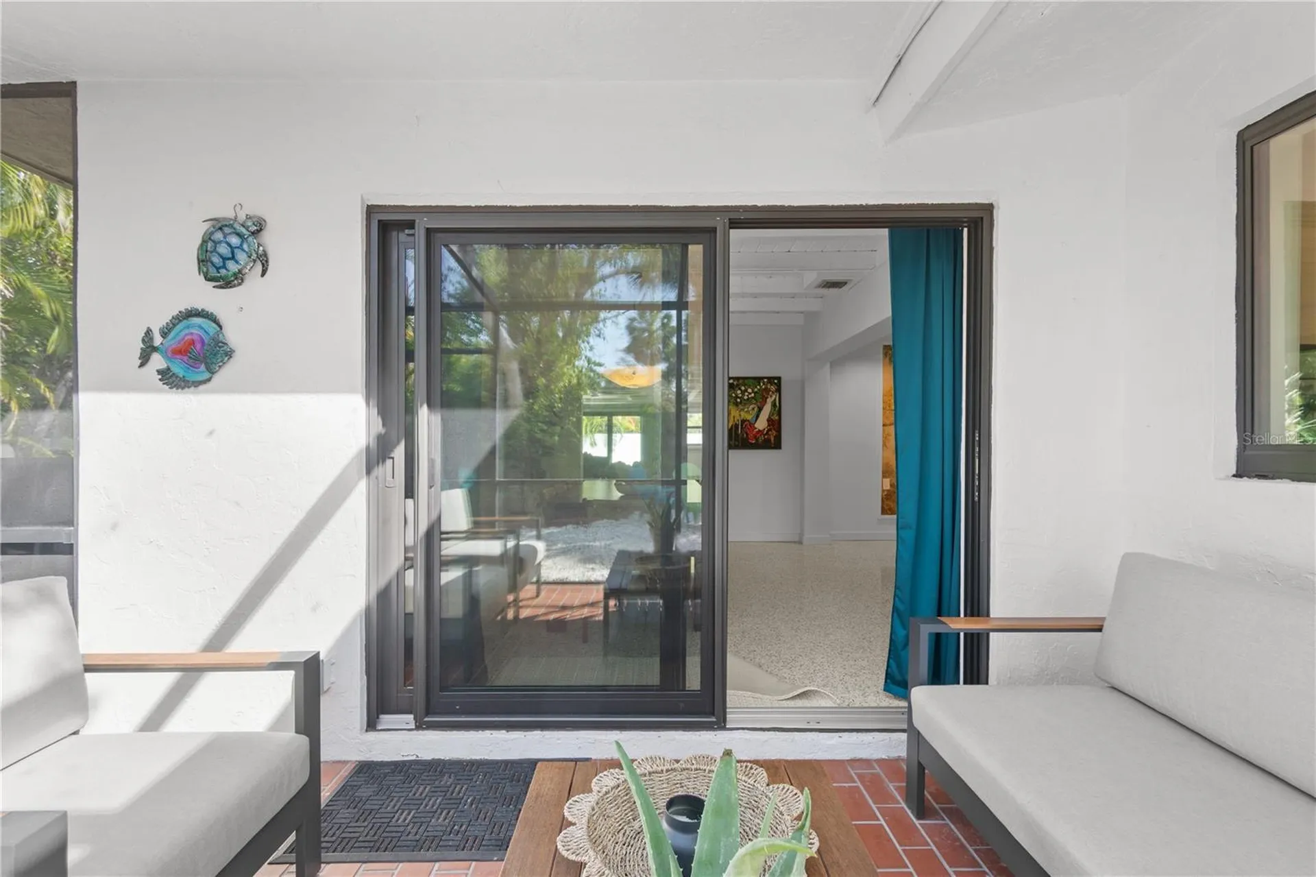 157 Garden Lane Sarasota FL 34242