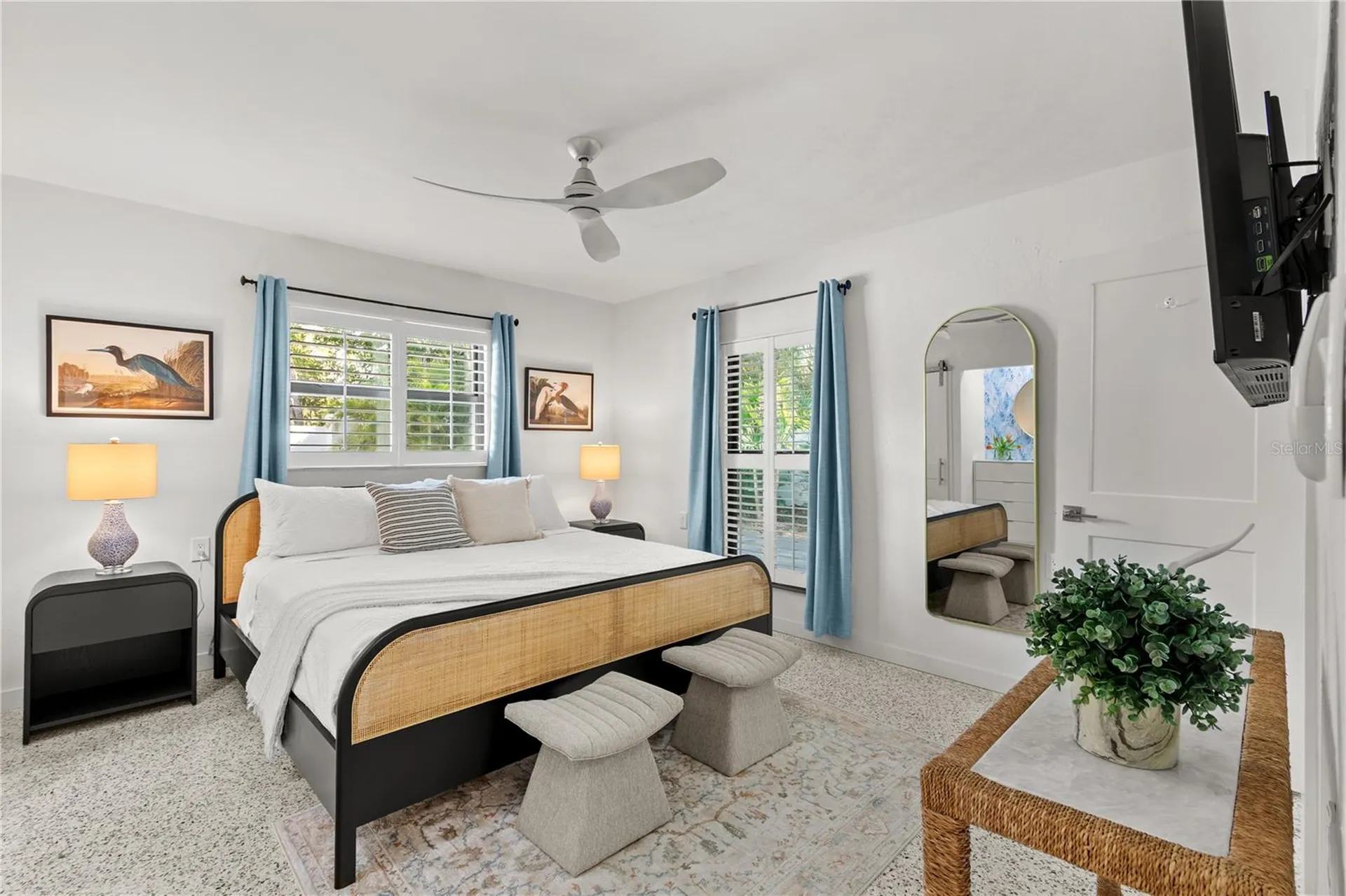 157 Garden Lane Sarasota FL 34242