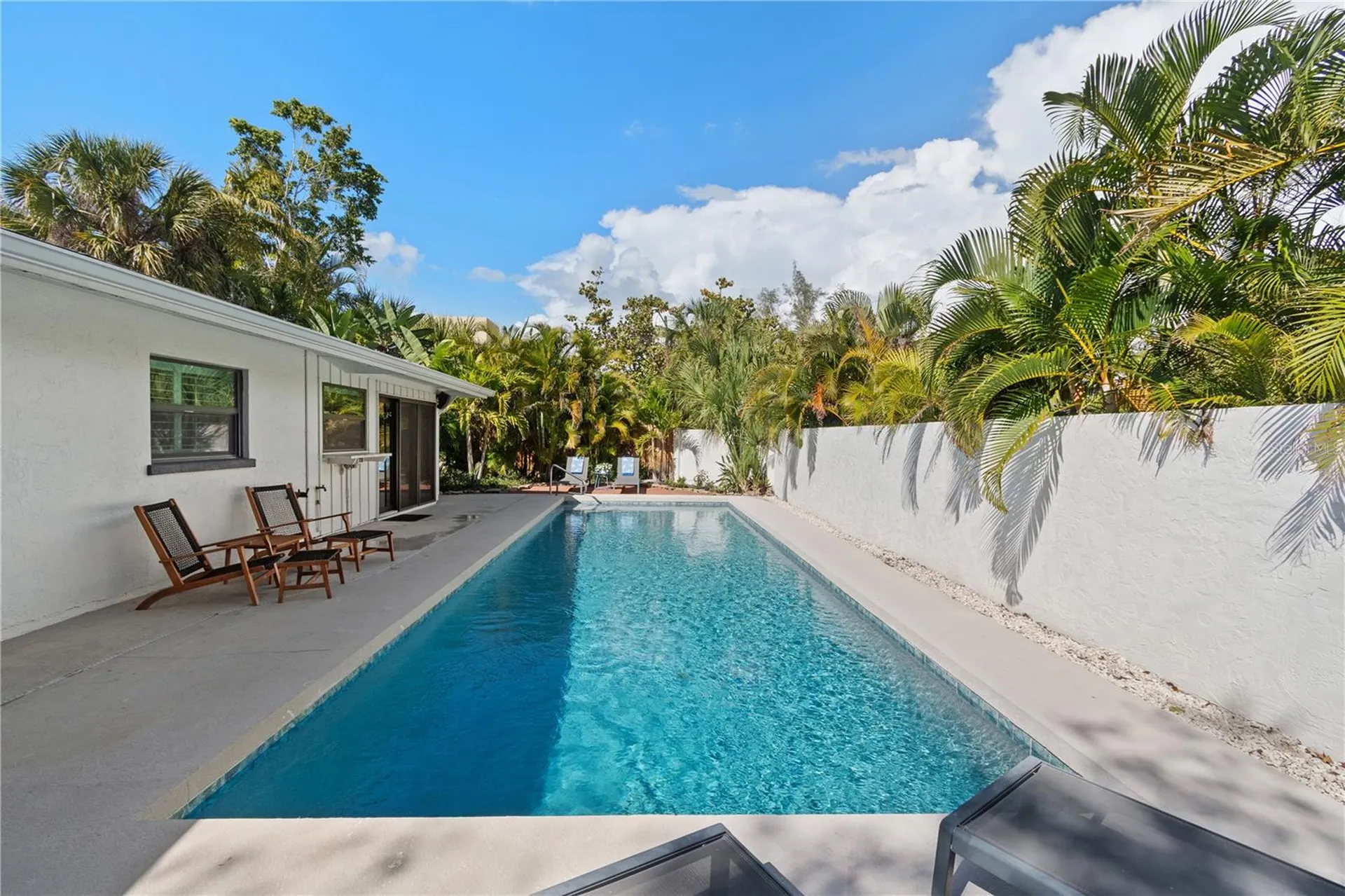 157 Garden Lane Sarasota FL 34242