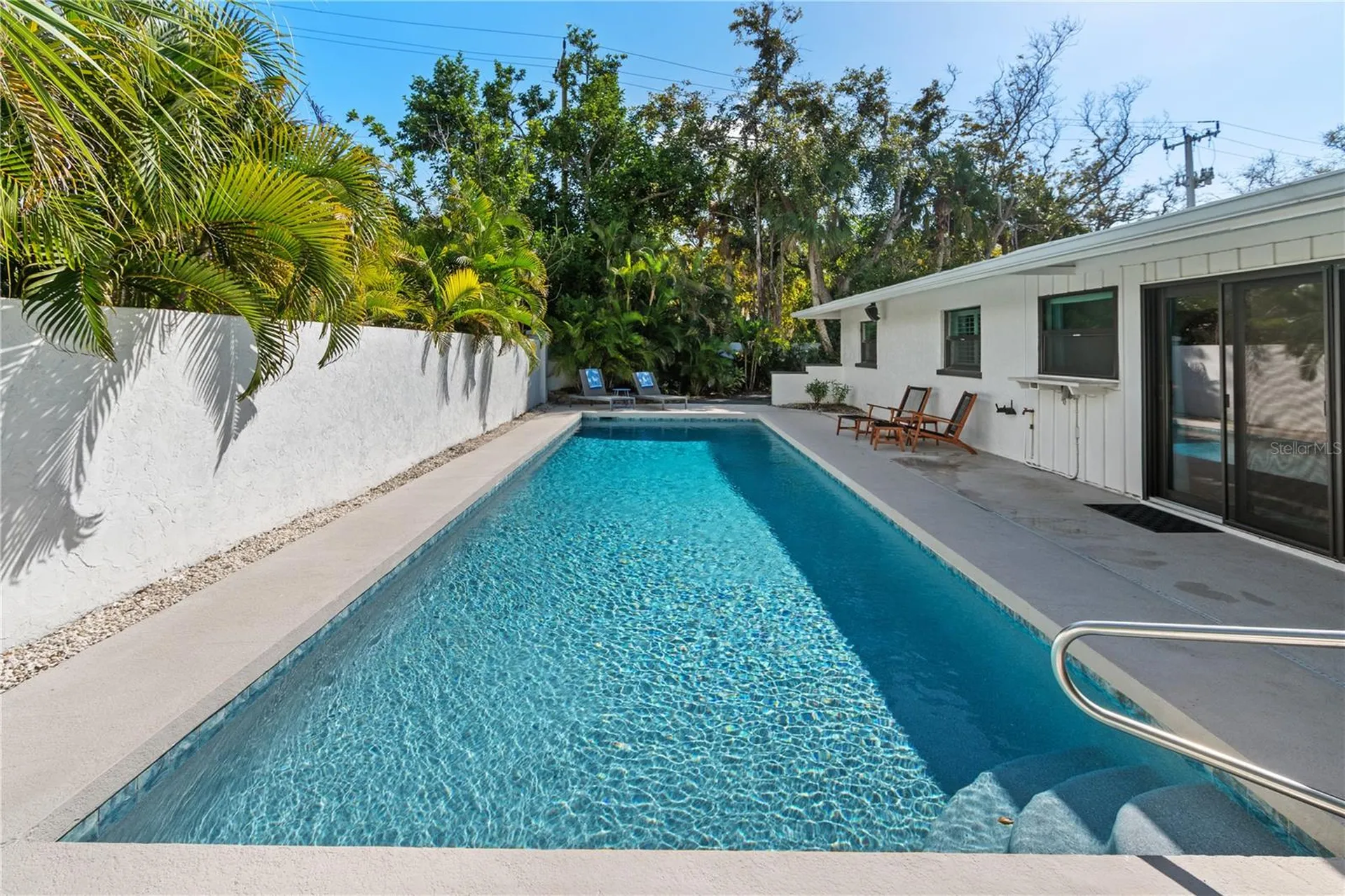 157 Garden Lane Sarasota FL 34242