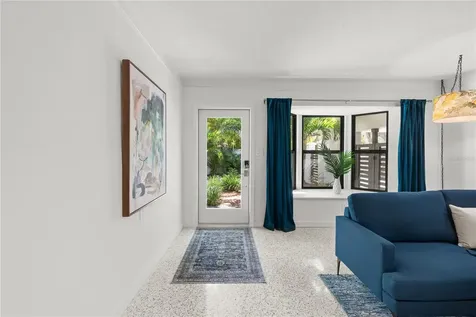 157 Garden Lane Sarasota FL 34242
