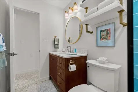 157 Garden Lane Sarasota FL 34242