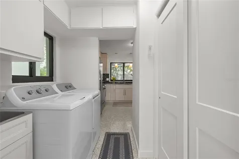 157 Garden Lane Sarasota FL 34242