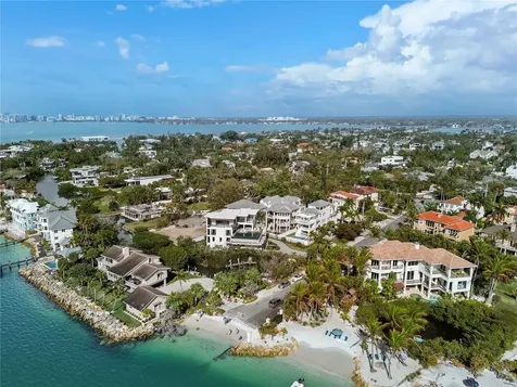 157 Garden Lane Sarasota FL 34242