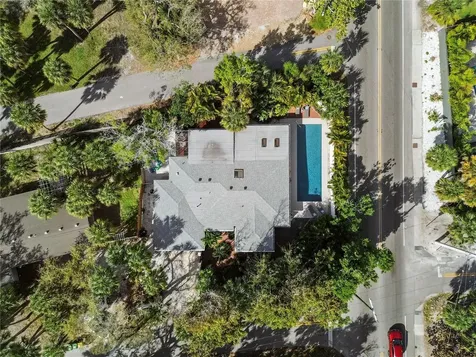 157 Garden Lane Sarasota FL 34242