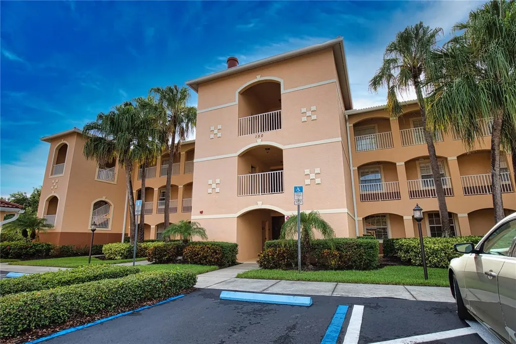 150 L Pavia Boulevard Venice FL 34292