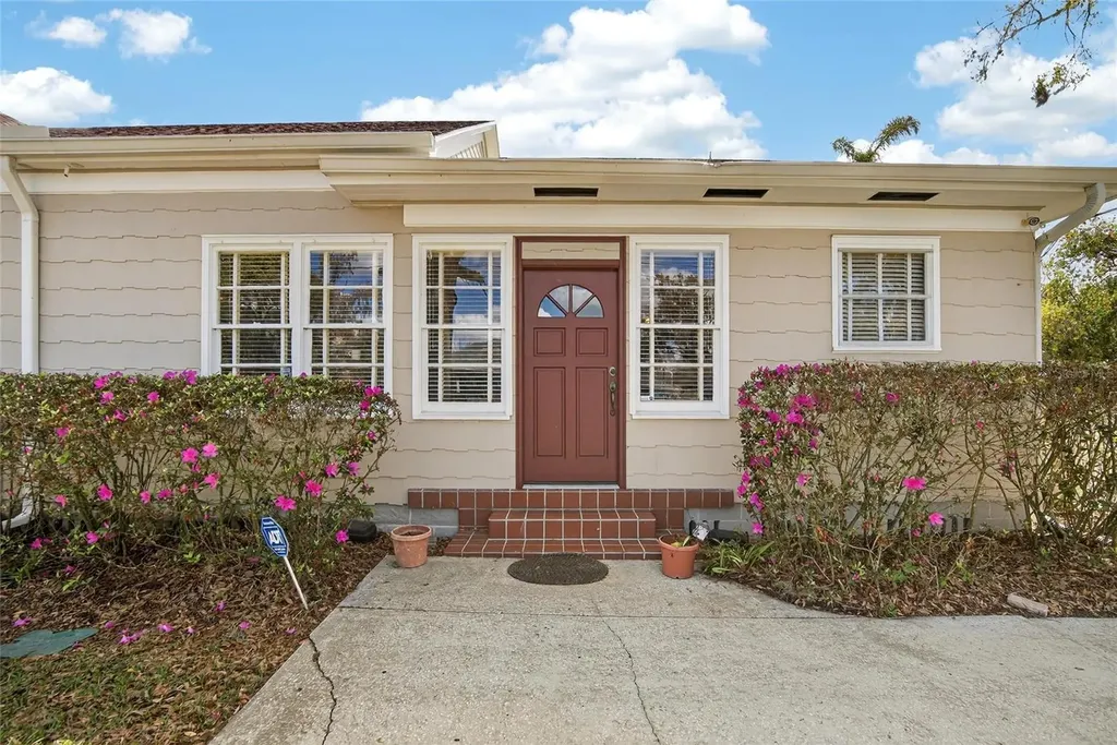 607 N Merrin Street Plant City FL 33563