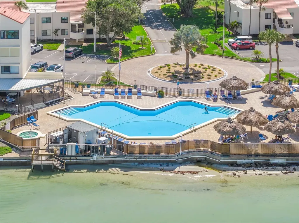 5825 Puerta Del Sol Boulevard S St Petersburg FL 33715