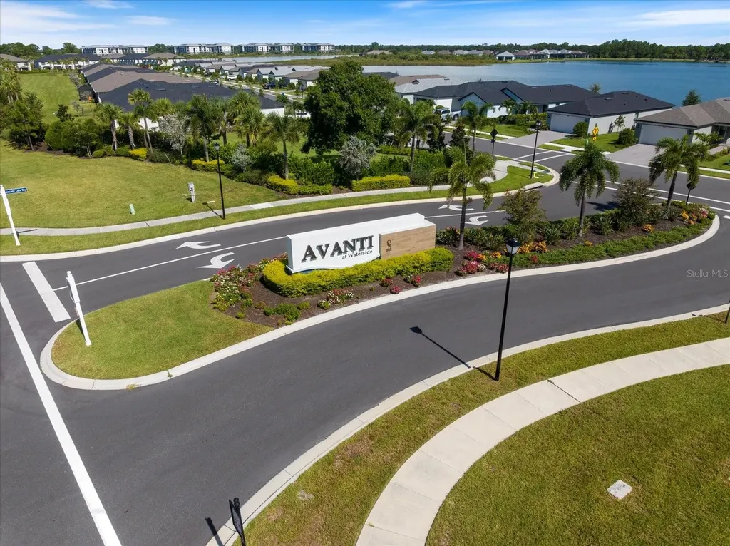 6511 Silverstar Drive Sarasota FL 34240