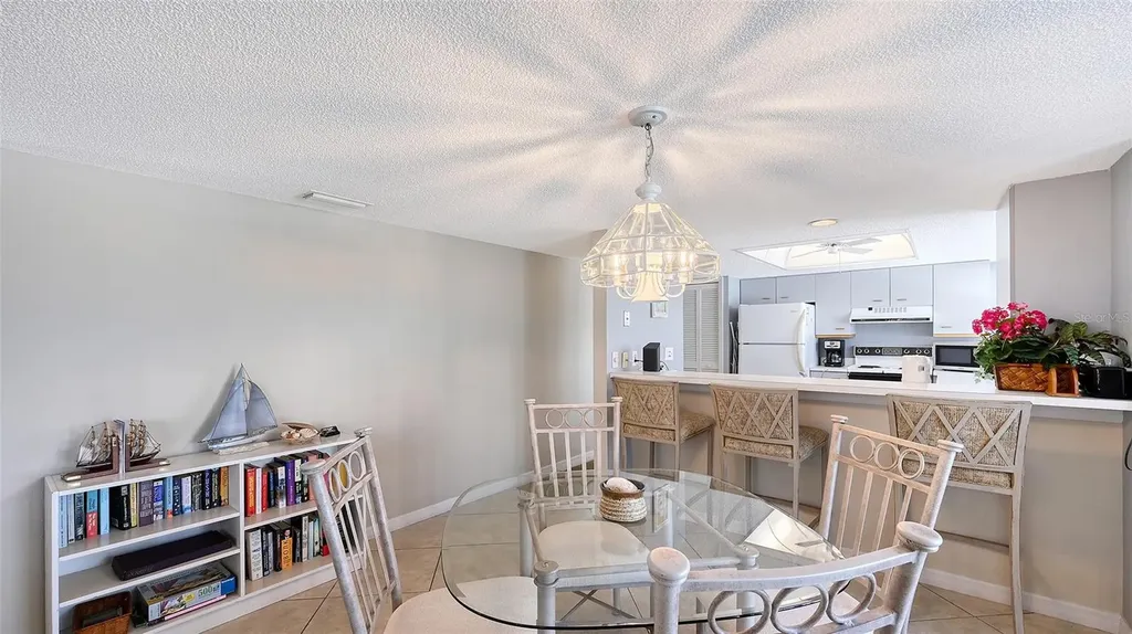 1200 Siesta Bayside Drive Sarasota FL 34242