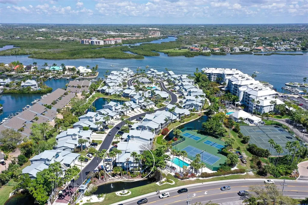 1200 Siesta Bayside Drive Sarasota FL 34242