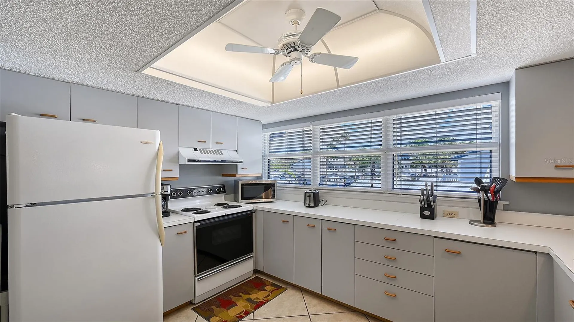 1200 Siesta Bayside Drive Sarasota FL 34242