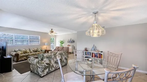 1200 Siesta Bayside Drive Sarasota FL 34242