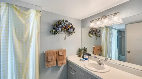 1200 Siesta Bayside Drive Sarasota FL 34242