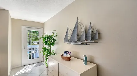 1200 Siesta Bayside Drive Sarasota FL 34242