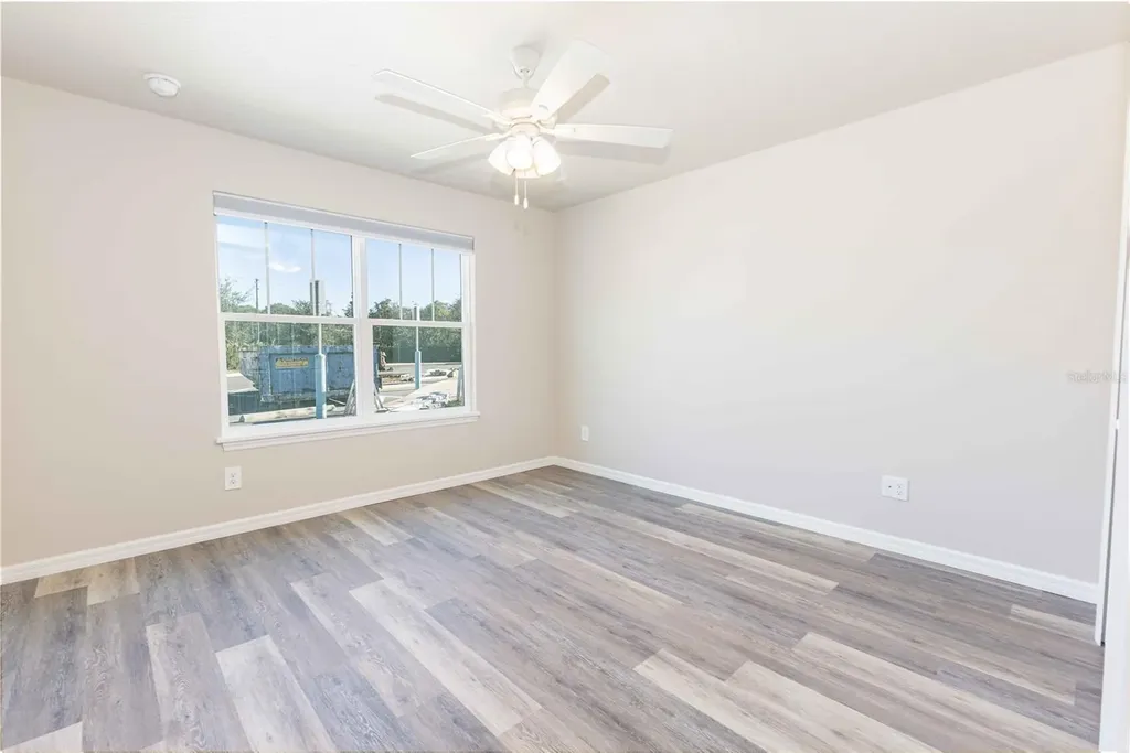 1324 Cottage Circle Tavares FL 32778