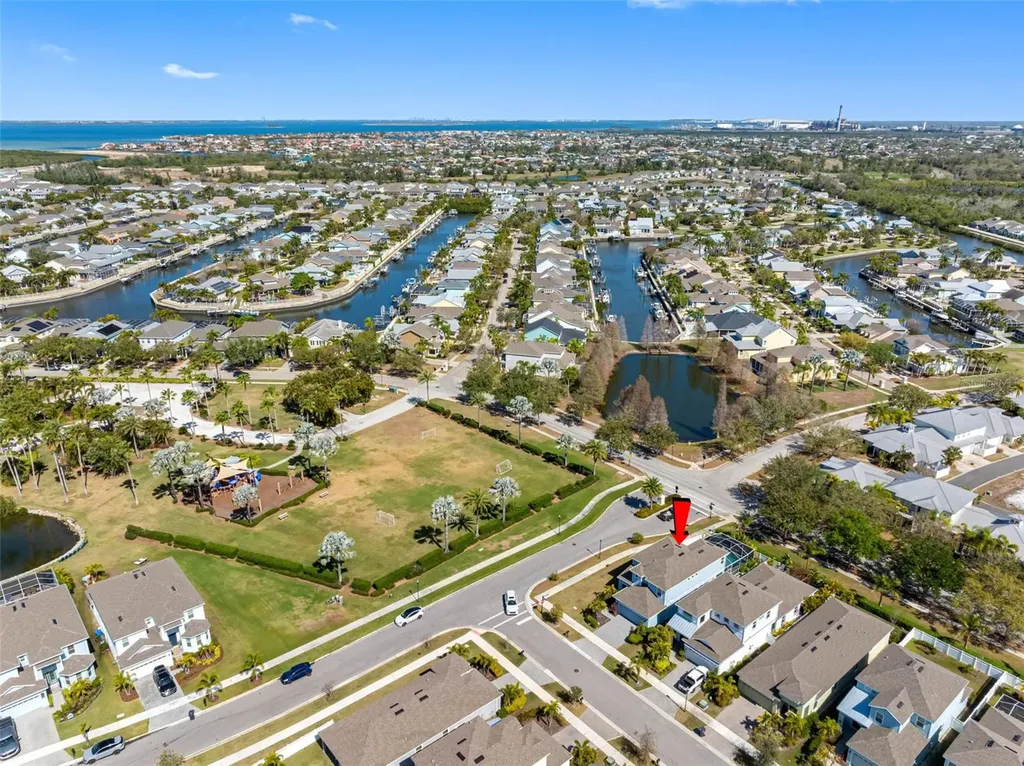 325 Shore Crab Way Apollo Beach FL 33572