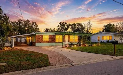 713 W 116th Avenue Tampa FL 33612