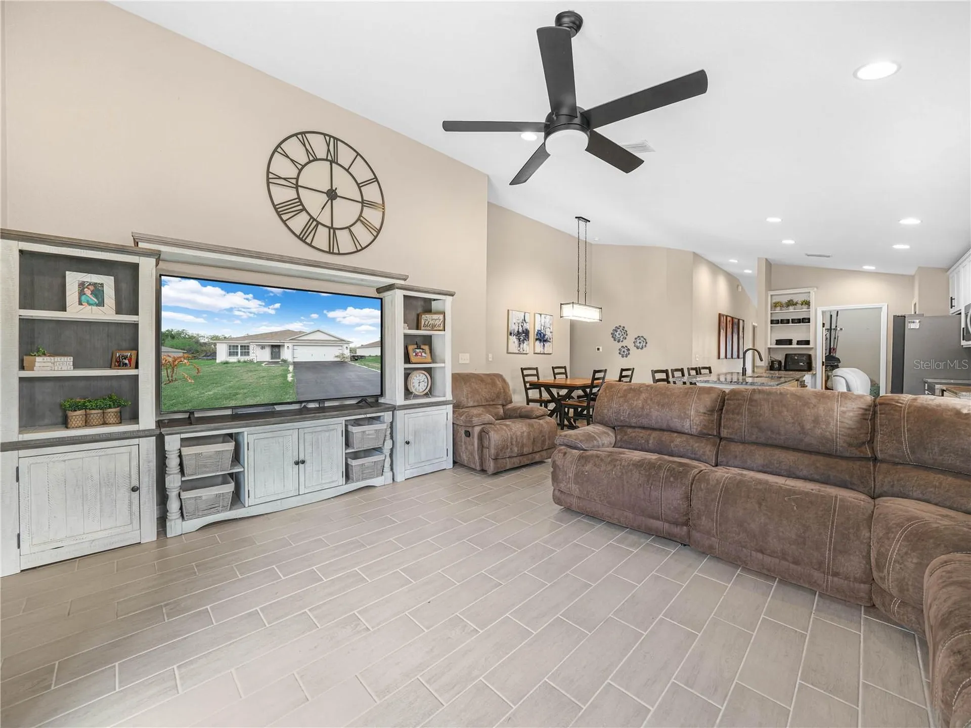 266 S Lake Avenue Frostproof FL 33843