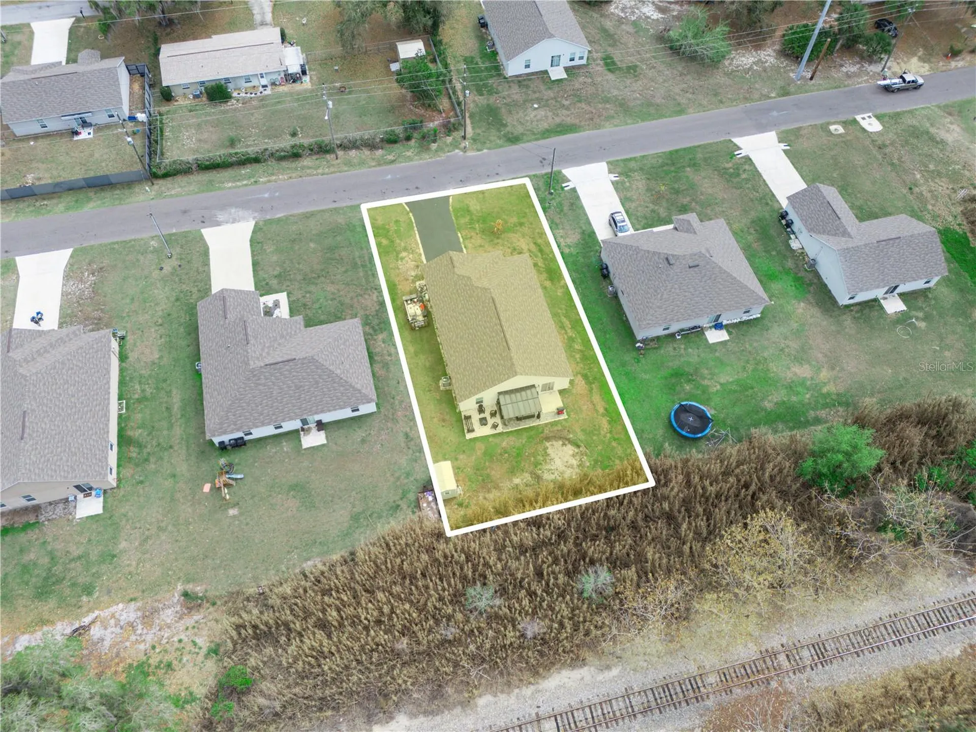 266 S Lake Avenue Frostproof FL 33843