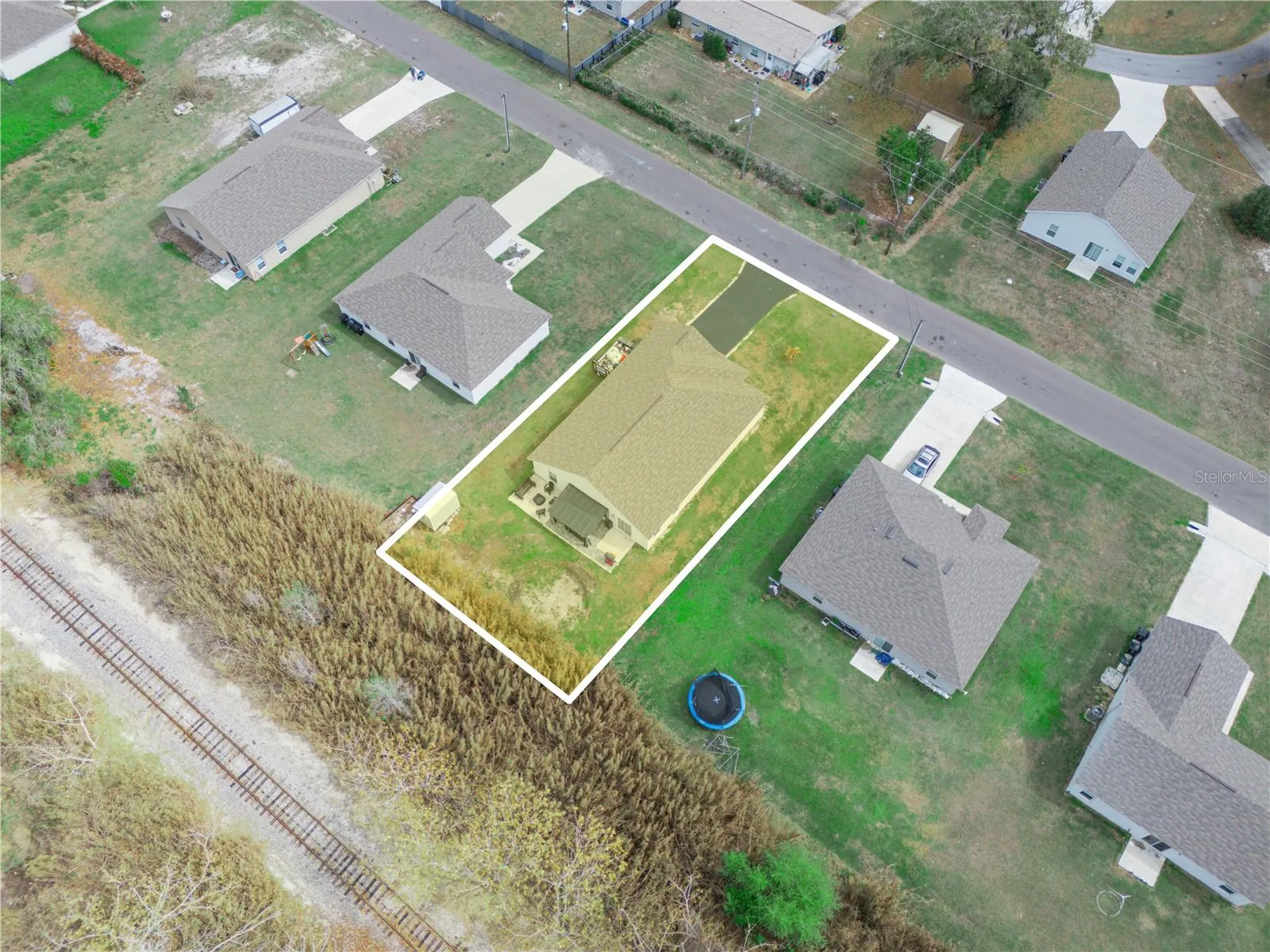 266 S Lake Avenue Frostproof FL 33843