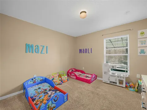 266 S Lake Avenue Frostproof FL 33843