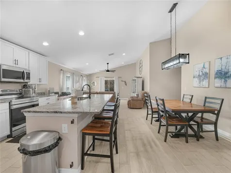 266 S Lake Avenue Frostproof FL 33843