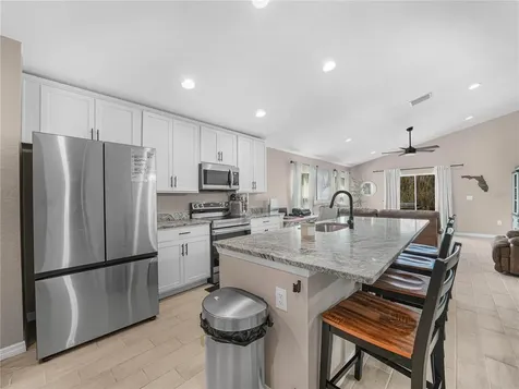 266 S Lake Avenue Frostproof FL 33843