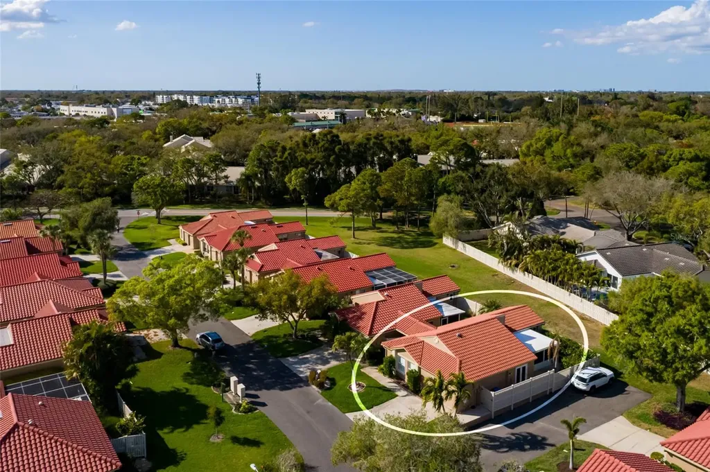 535 Street Tropez Circle NE St Petersburg FL 33703