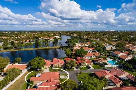 535 Street Tropez Circle NE St Petersburg FL 33703